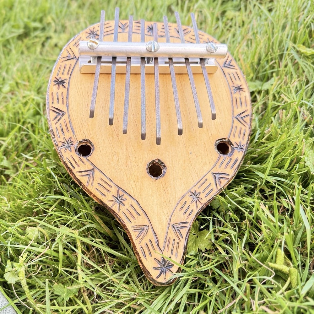 Handcrafted 9-Key Gourd Kalimba - Folk Art Thumb Piano Mbira - Picture 2 of 8